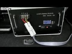 차량에 장착된 고전력 컨보이 폭탄 방해기